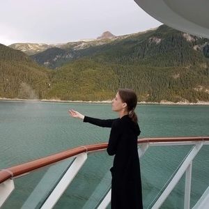 Meet your Posher, Christa